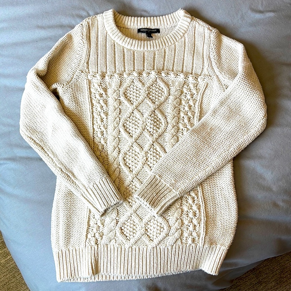 Banana Republic | Sweater | Small | Cream